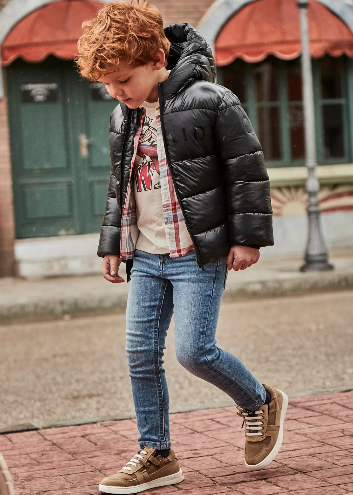 Pantalones^Mayoral Pantalón vaquero entallado básico niño Tejanomedio